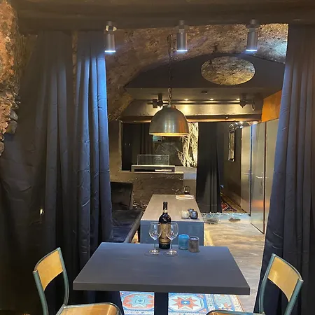 Apartamento Beim Mulles - Black Smith -