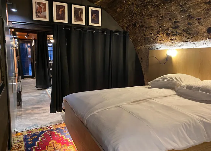 Daire Beim Mulles - Black Smith -